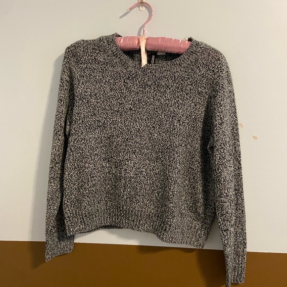 h&m crewneck sweater - Picture 1 of 2
